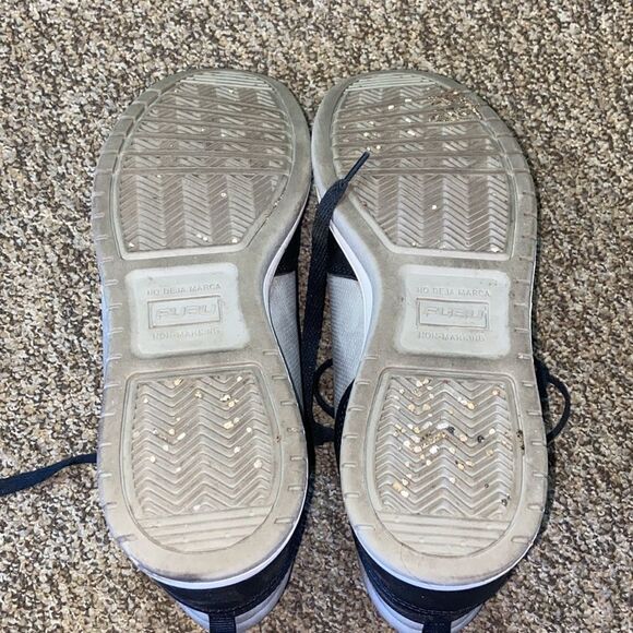 FUBU Black and Gray Sneakers with Classic Design Size 9.5 - Picture 6 of 10